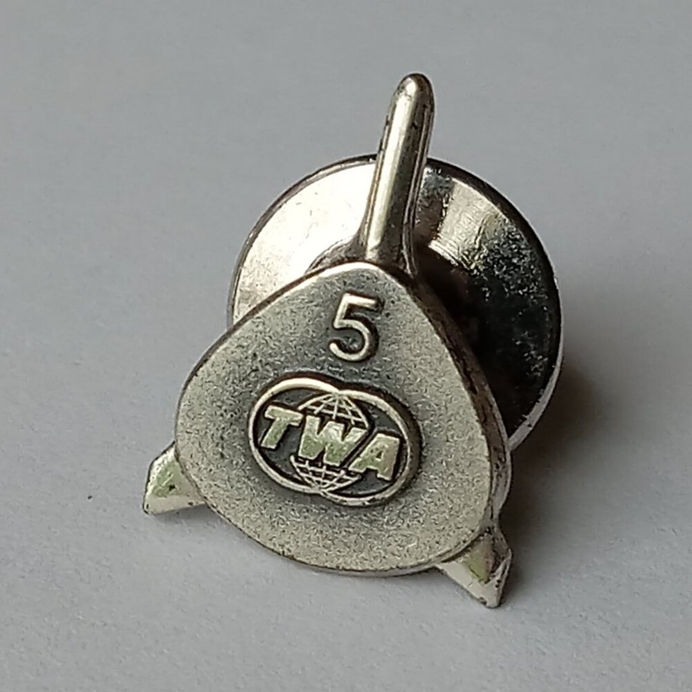 Vintage TWA Trans World Airlines Collectible 5 Years Service Pin